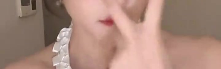 谈球吧官网登录入口驼子姐玩尬的确实一手！骆歆更新舞蹈视频：亲爱的网友 尼嚎 接电话！