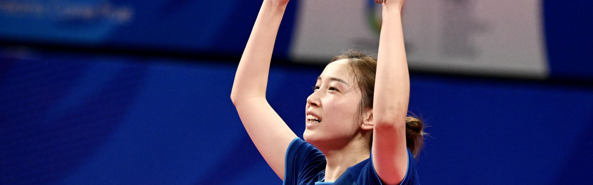 谈球吧体育app下载WTT新加坡大满贯女单：钱天一3-0战胜伯格斯特隆，晋级16强