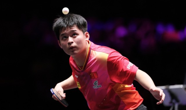 谈球吧体育官网入口林诗栋4-1击败林昀儒,晋级WTT新加坡大满贯男单四强
