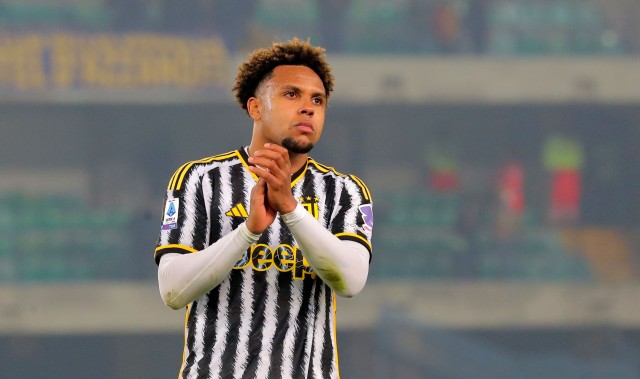 谈球吧体育app官网麦肯尼:埃因霍温很强&上次交手带来了麻烦;我今天的位置更居中