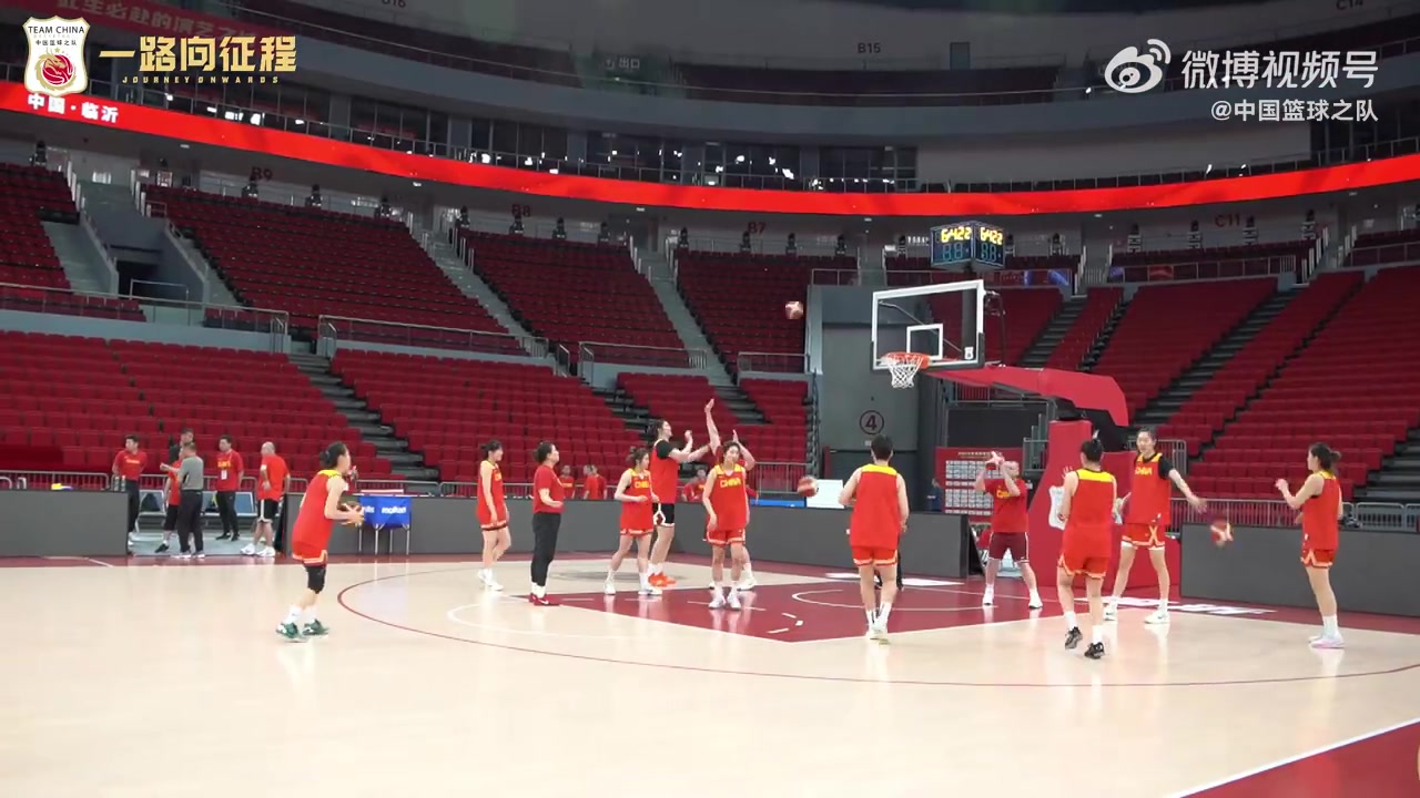 谈球吧体育app官网整装待发！中国篮球之队官博晒女篮今日赛前训练视频